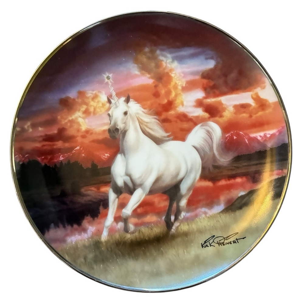 VINTAGE Franklin Mint Mystical Diamond Unicorn Plate